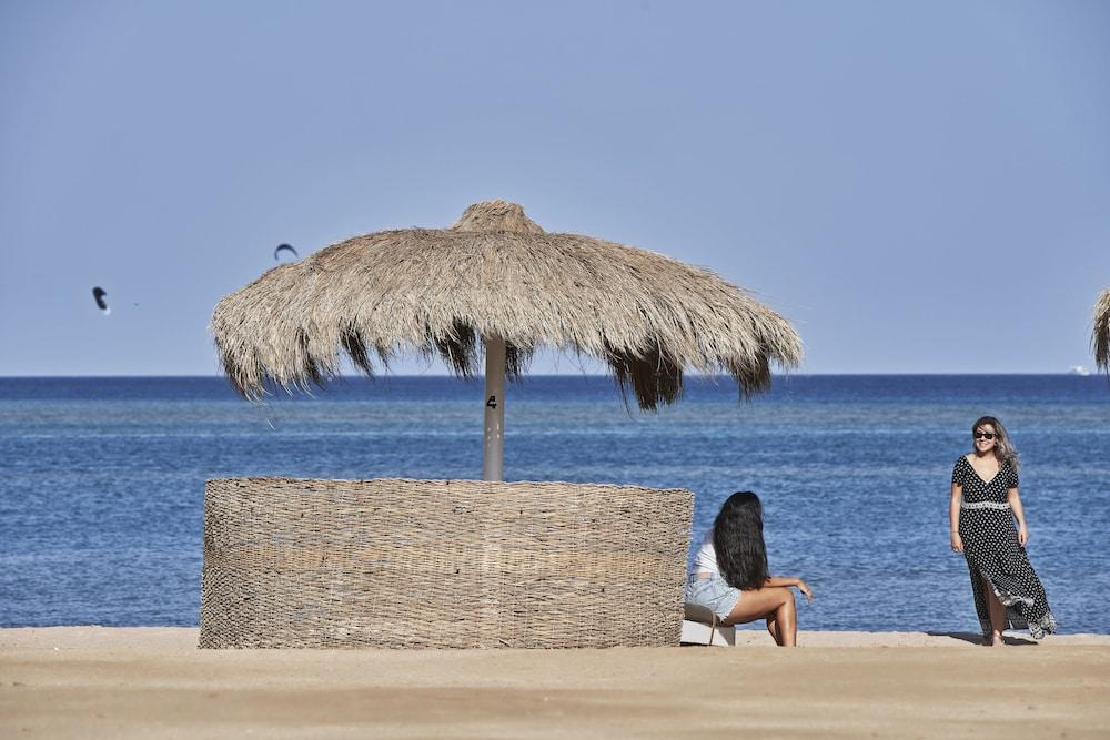Turtle'S Inn Hotel Hurghada Exteriör bild